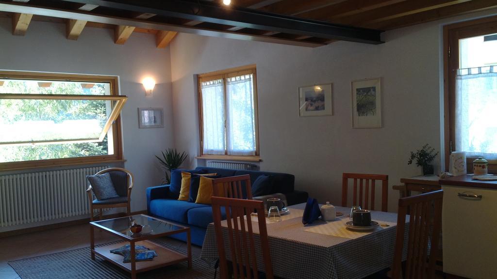 كيافينا B&B I Pioppi الغرفة الصورة